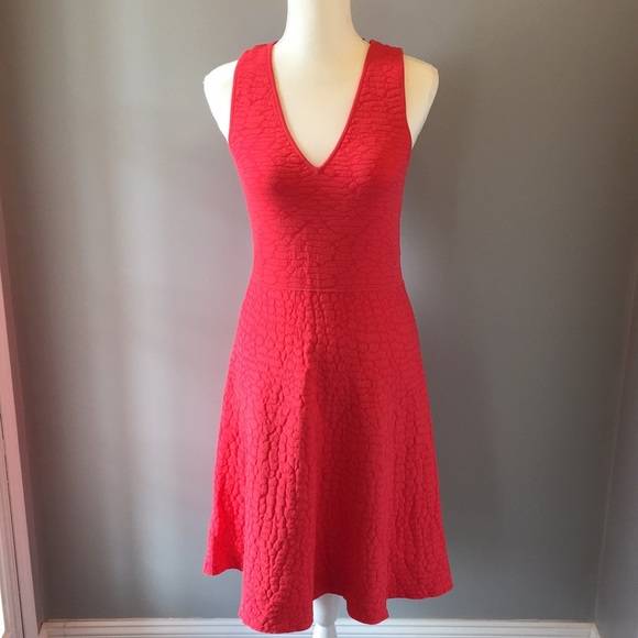 Evereve Dresses & Skirts - john + jenn evereve coral dress size medium